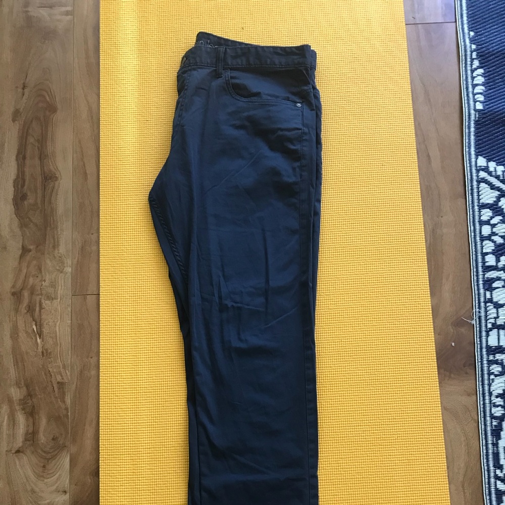 Calvin Klein Jeans 38x32 slim fit